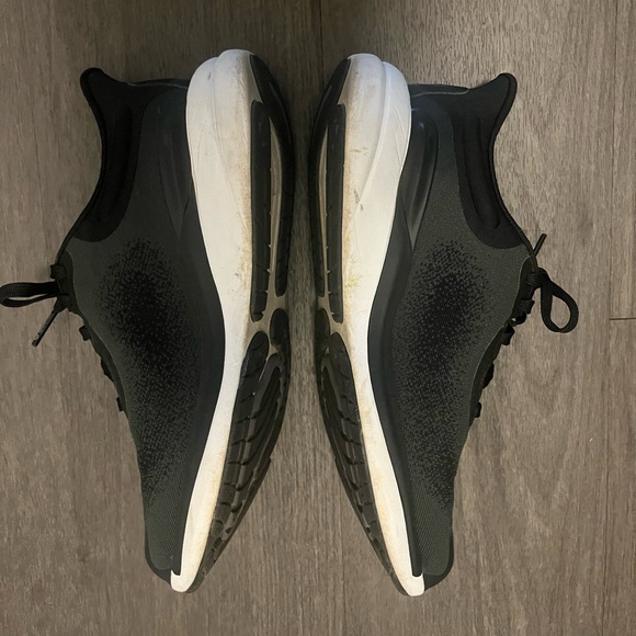 Lululemon Chargefeel 2 Workout Shoes - Picture 6 of 6